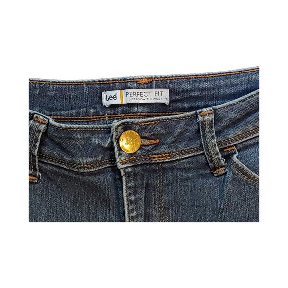 Lee Perfect Fit Jeans Women's Size 10 Medium Wash Mid Rise Straight Leg Stretch - Picture 3 of 9